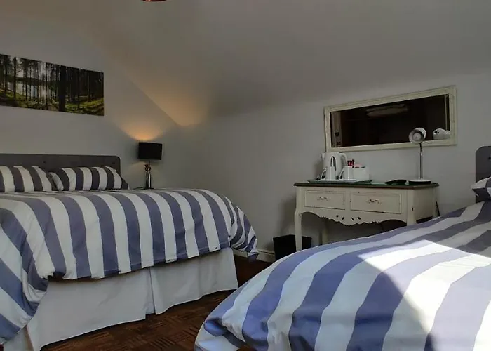 Aaron Lodge Guest House
